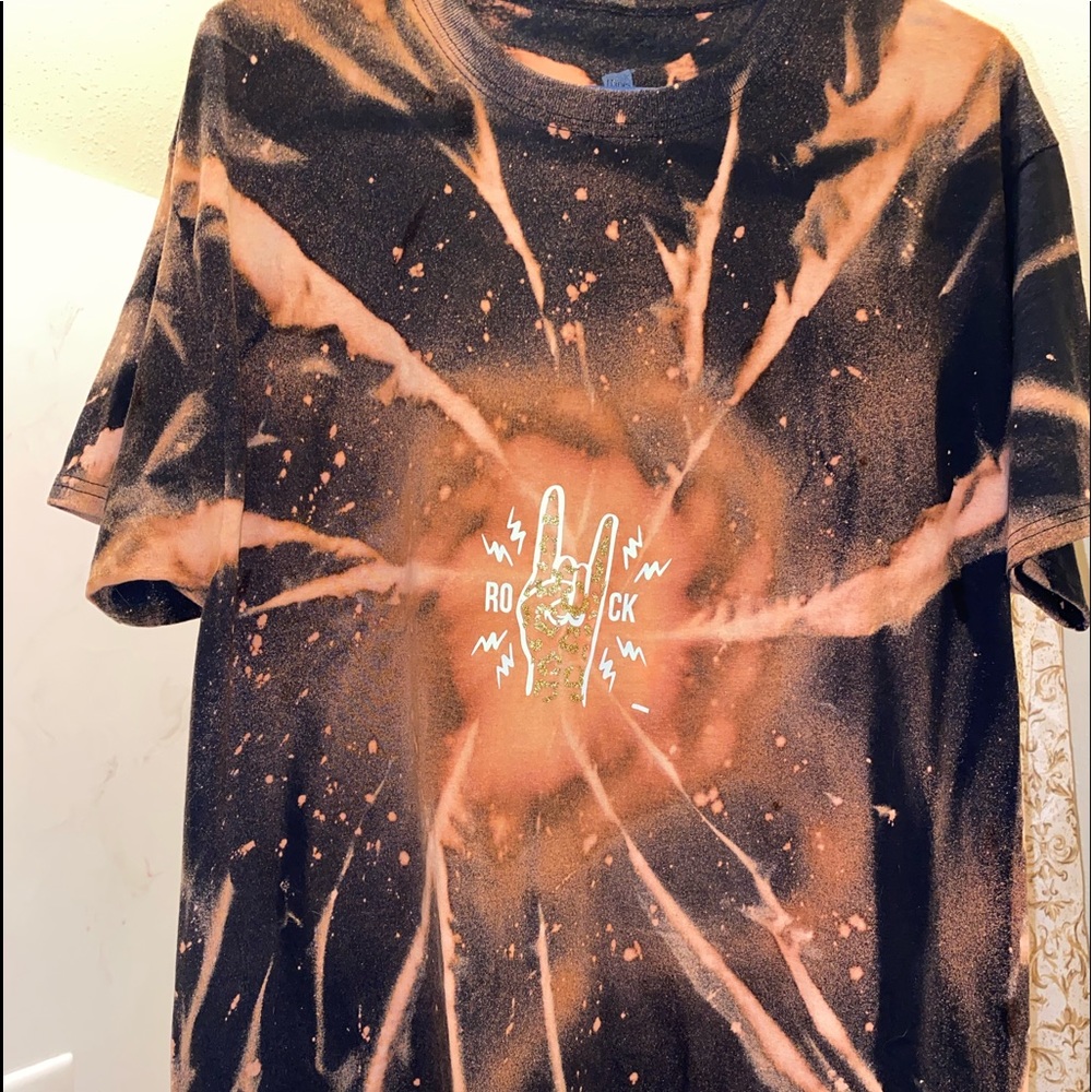 bleached rock t-shirt